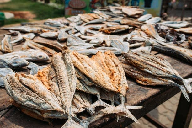 কক্সবাজারের শুটকি: ভোজনরসিকদের জন্য এক নোনা স্বাদের গল্প